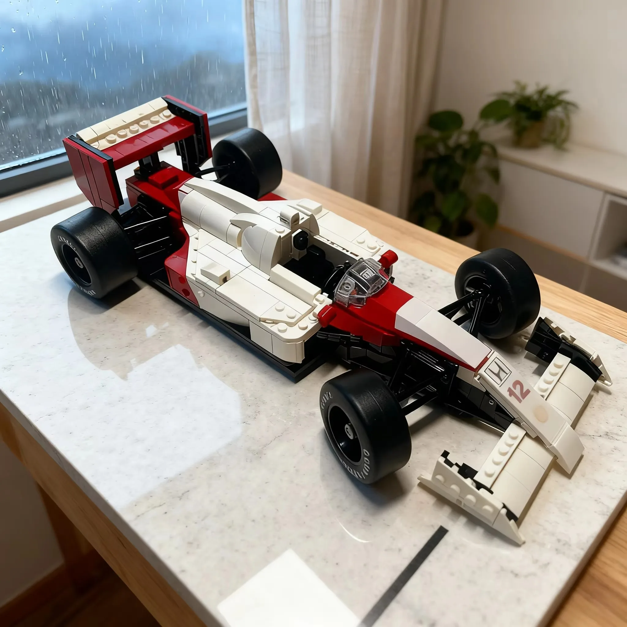 609 PCS MOC Icons F1 McLaren H - Model Kit Fantasy recension och pris